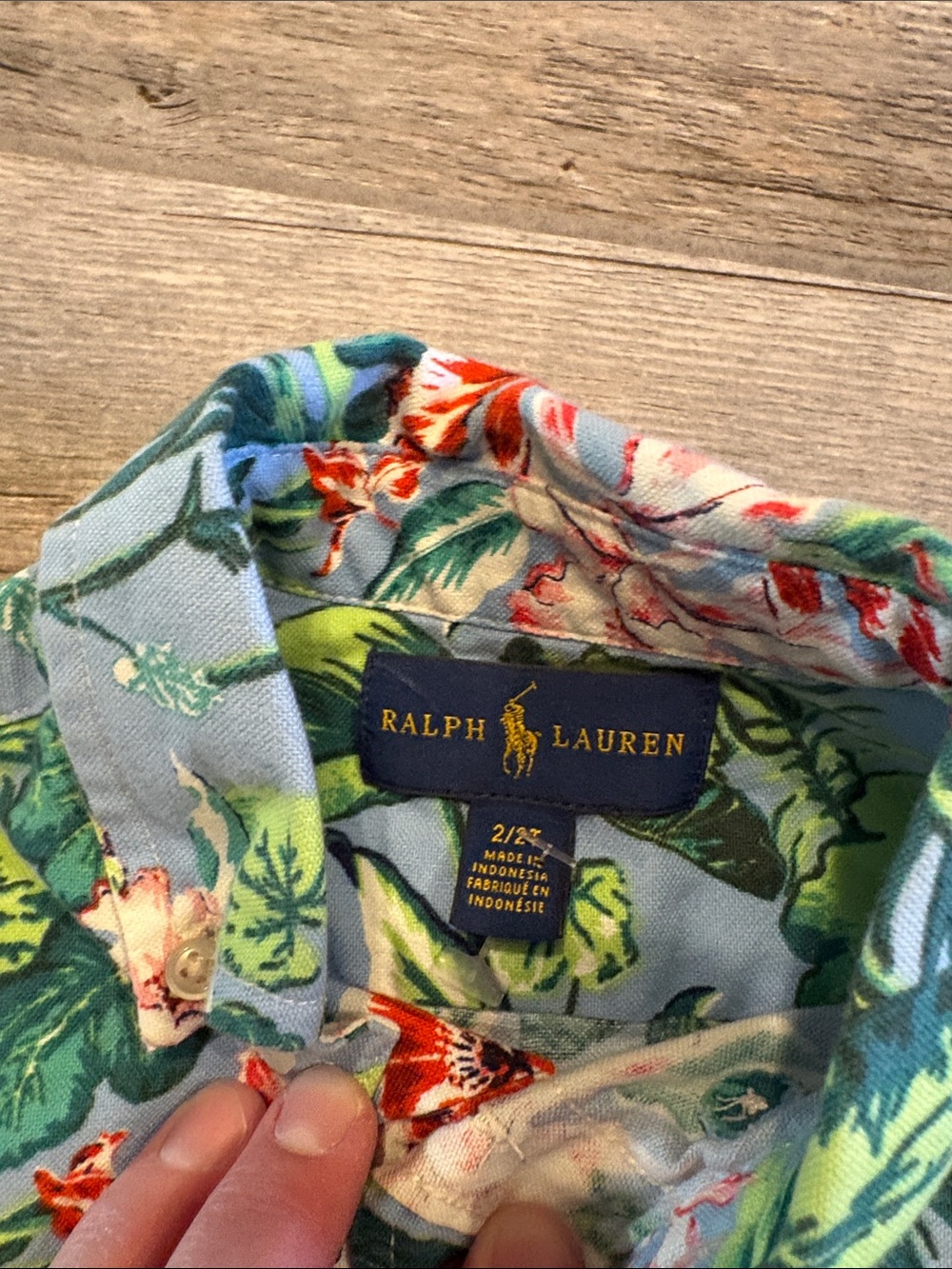 Ralph Lauren toddler, boys  2t Tropical button down Hawaiian shirt - Picture 3 of 4